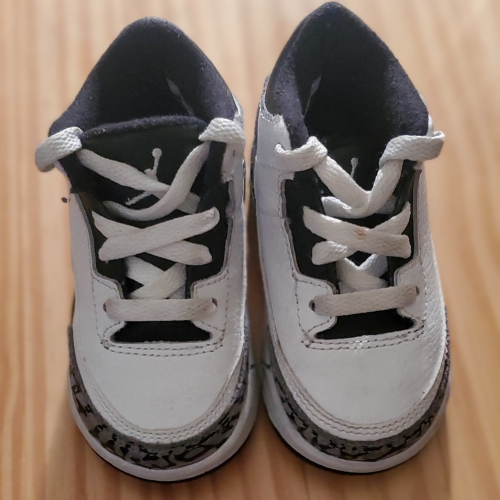 Kids Jordan Shoes